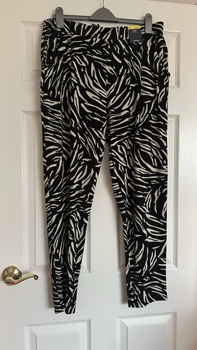 Bnwt ladies size - 16, black