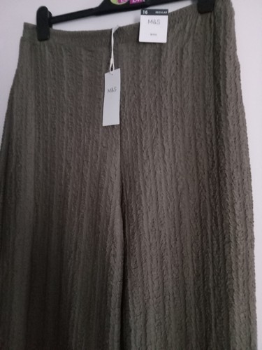 Bnwt ladies mocha khaki - ladies,