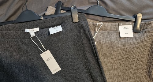 Bnwt pairs ladies wide - 2,